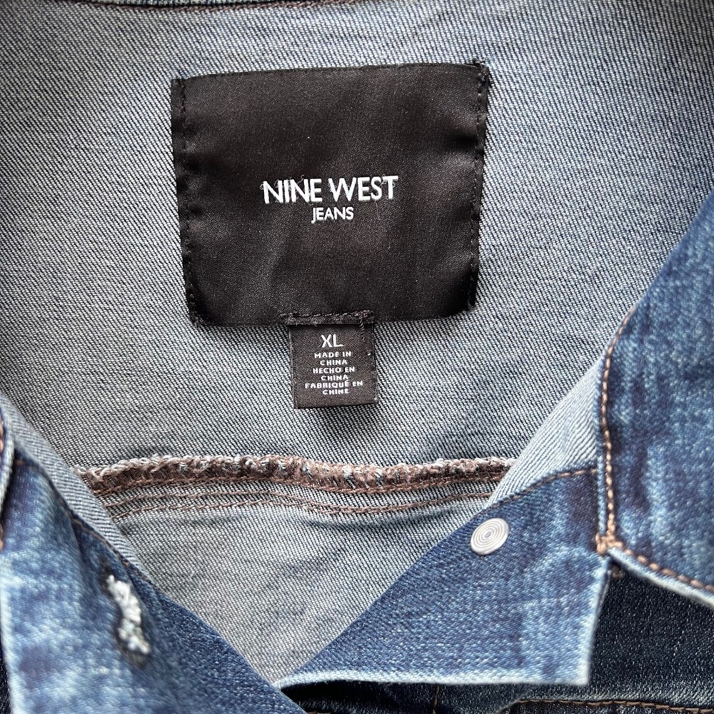 Nine West Jeans Sarah Blue Denim Trucker Jacket XL Looks brand new. - Picture 2 of 8